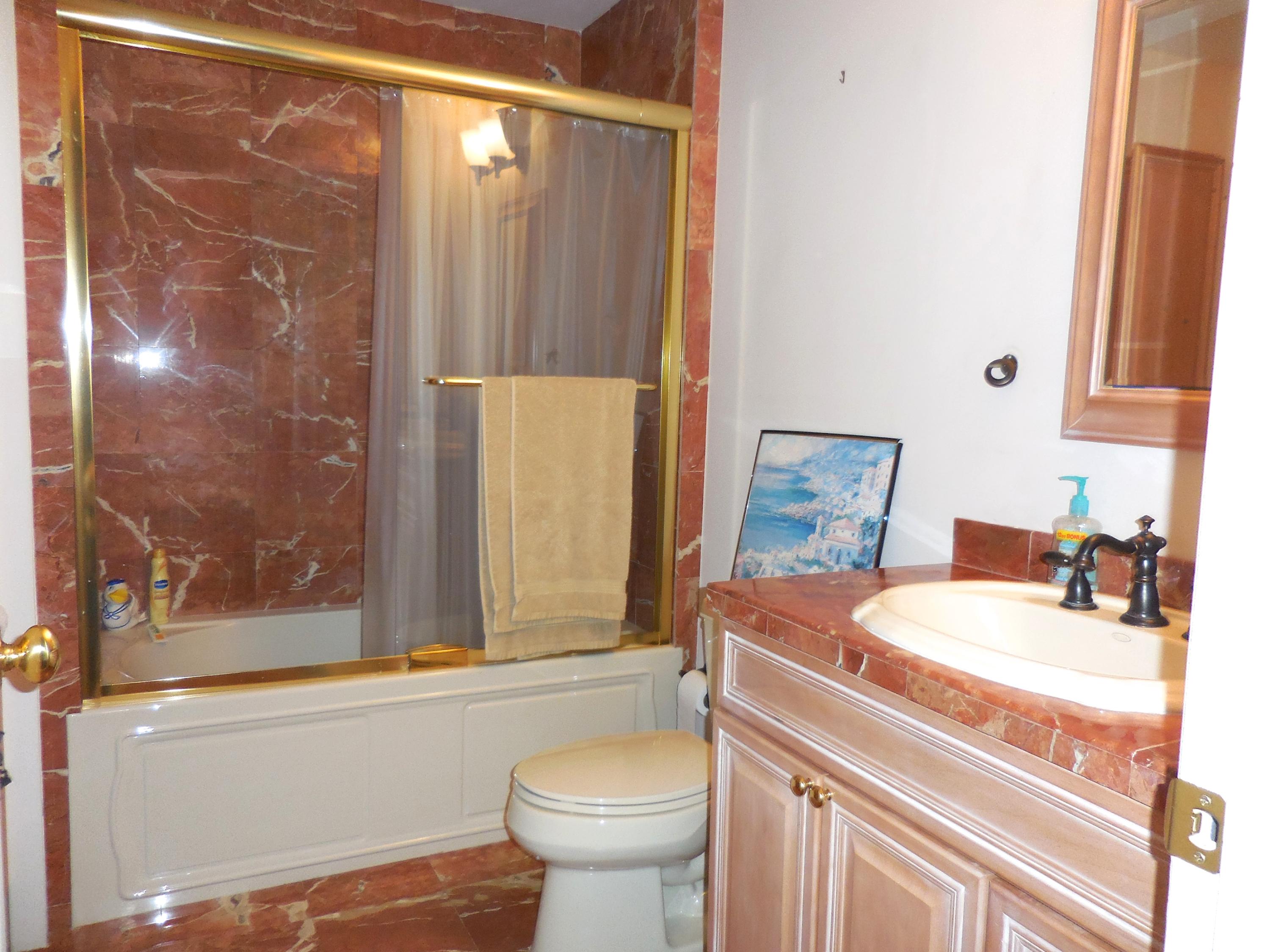 835 Northwest 5th Avenue Boca Raton, FL 33432 - Photo 26 of 41 Bath 2