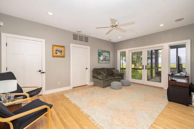 $1,200,000 | 242 Old House Lane, Dewees Island, SC 29429