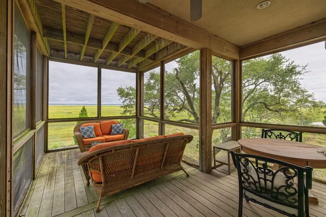 $1,200,000 | 242 Old House Lane, Dewees Island, SC 29429