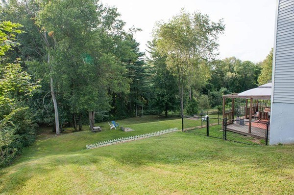 140 Lebanon Hill Road Southbridge, MA 01550 - Photo 4 of 30 Gallery Image 4