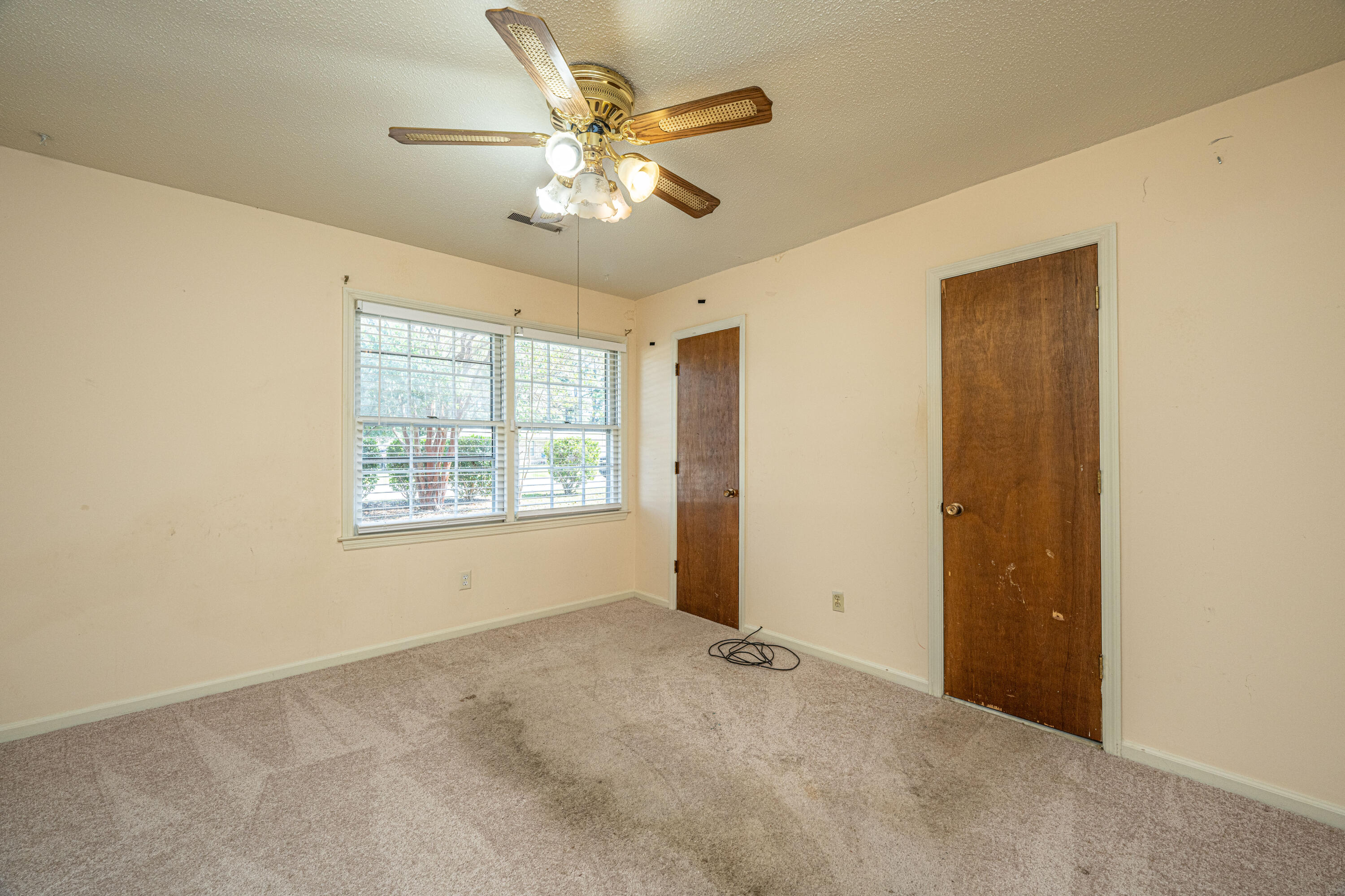 404 Beauregard Road Summerville, SC 29486 - Photo 17 of 35 404BeauregardRd020