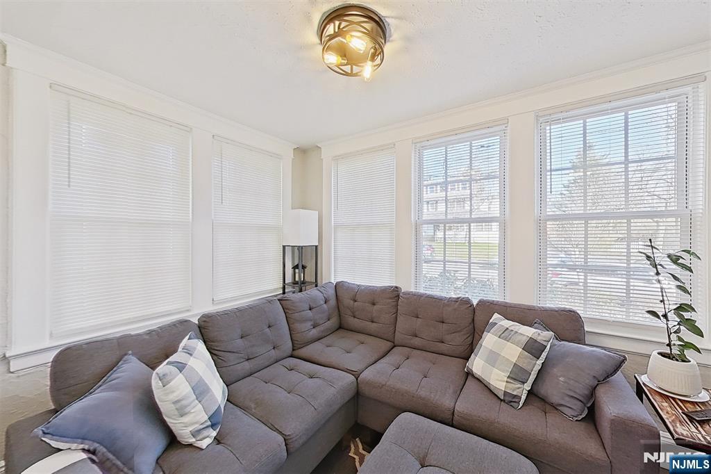 406 Lincoln Avenue Rutherford, NJ 07070 - Photo 24 of 50