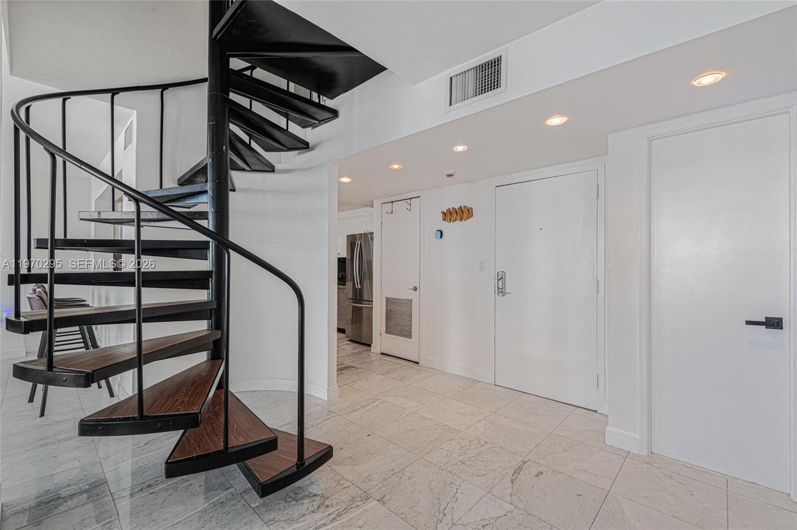 600 Northeast 36th Street, Unit PH1 Miami, FL 33137 - Photo 5 of 41