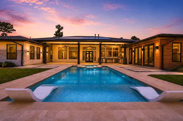 $1,825,000 | 27402 West Balsam Fir Circle, Spring, TX 77386
