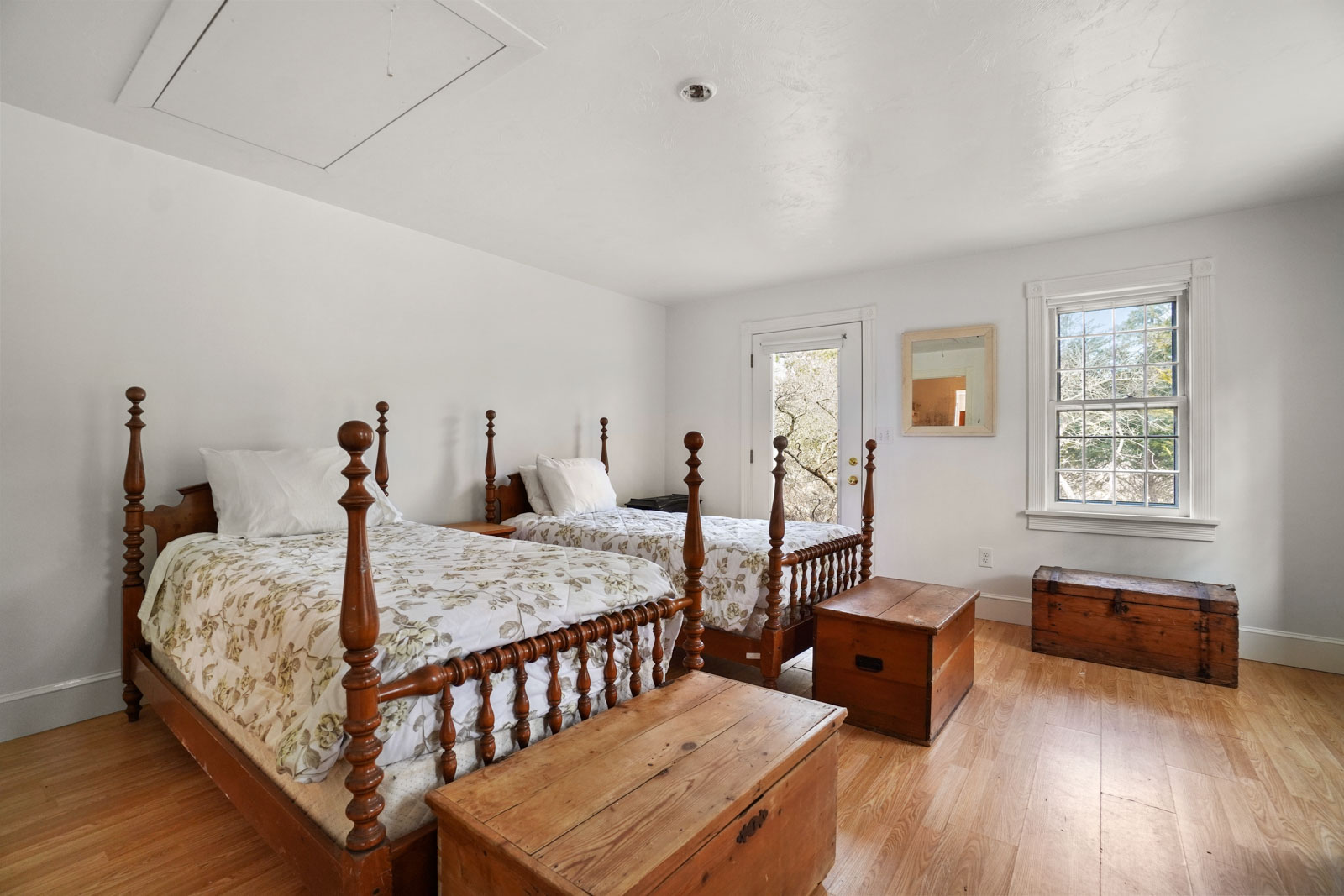 10 Skyline Drive Nantucket, MA 02554 - Photo 32 of 38 Bedroom one in apartment