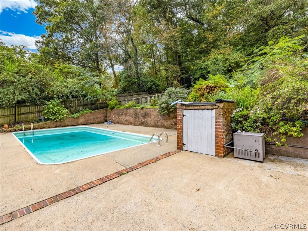 4232 Hickory Road Richmond, VA 23235 - Photo 3 of 24 Gallery Image 3