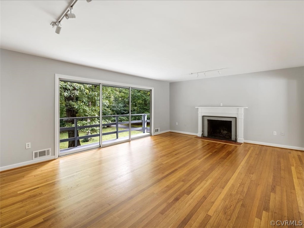 4232 Hickory Road Richmond, VA 23235 - Photo 4 of 24 Gallery Image 4
