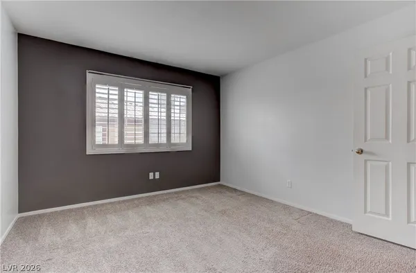 $325,000 | 690 Ambling Gait Avenue, Henderson, NV 89015