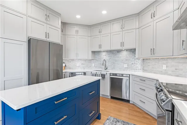 $1,495,000 | 200 Arboretum Lane, Bristol, RI 02809