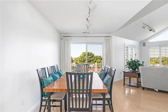 $1,495,000 | 200 Arboretum Lane, Bristol, RI 02809