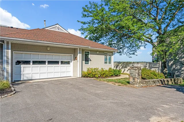 $1,495,000 | 200 Arboretum Lane, Bristol, RI 02809