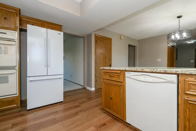 $599,900 | W199S7525 Lakeview Drive, Muskego, WI 53150