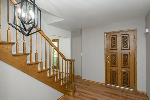 $599,900 | W199S7525 Lakeview Drive, Muskego, WI 53150