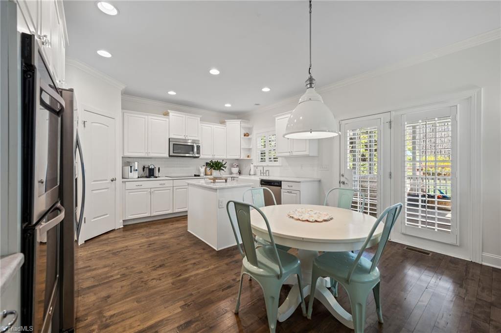 3867 Stafford Run Court High Point, NC 27265 - Photo 10 of 50