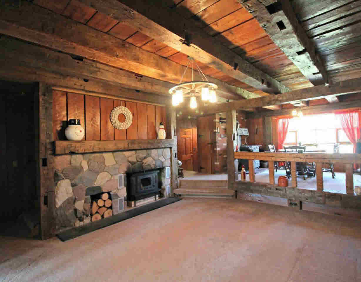 5081 Baldwin Road Swartz Creek, MI 48473 - Photo 3 of 32 21284541-2.JPG
