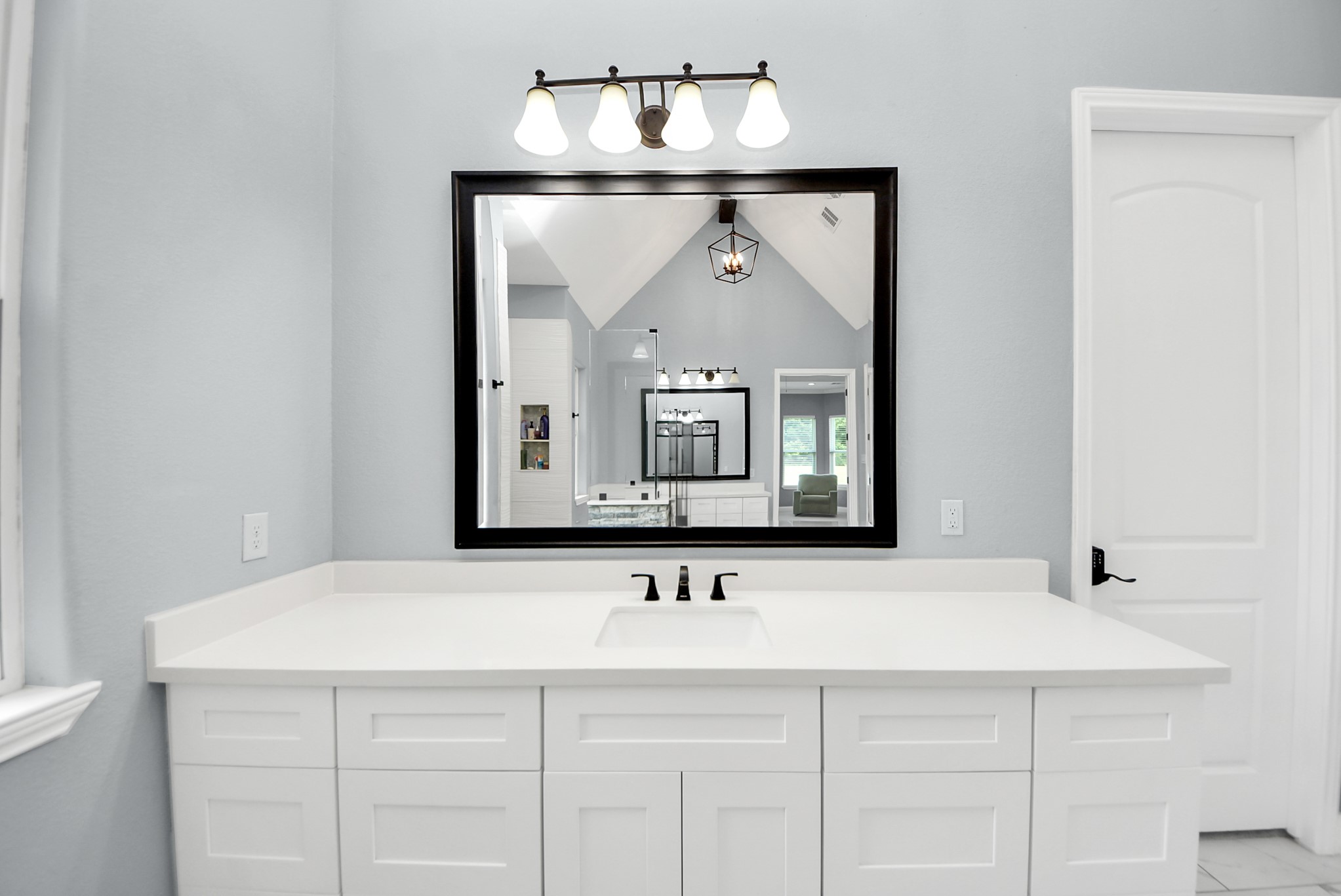 16626 Hamill Drive Rosharon, TX 77583 - Photo 24 of 42 HIS VANITY