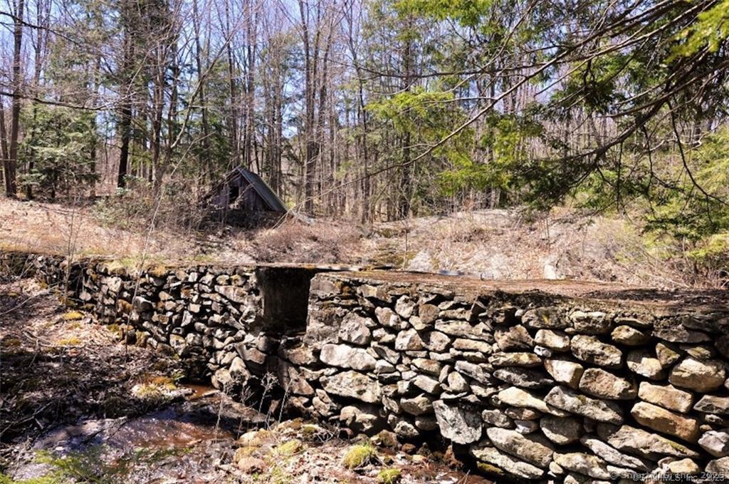 649 Litchfield Road Norfolk, CT 06058 - Photo 2 of 13