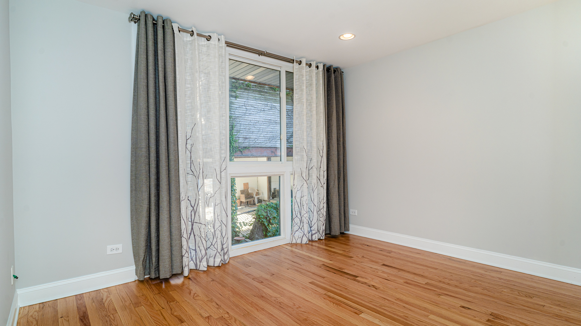 3012 North Waterloo Court, Unit 13 Chicago, IL 60657 - Photo 17 of 37