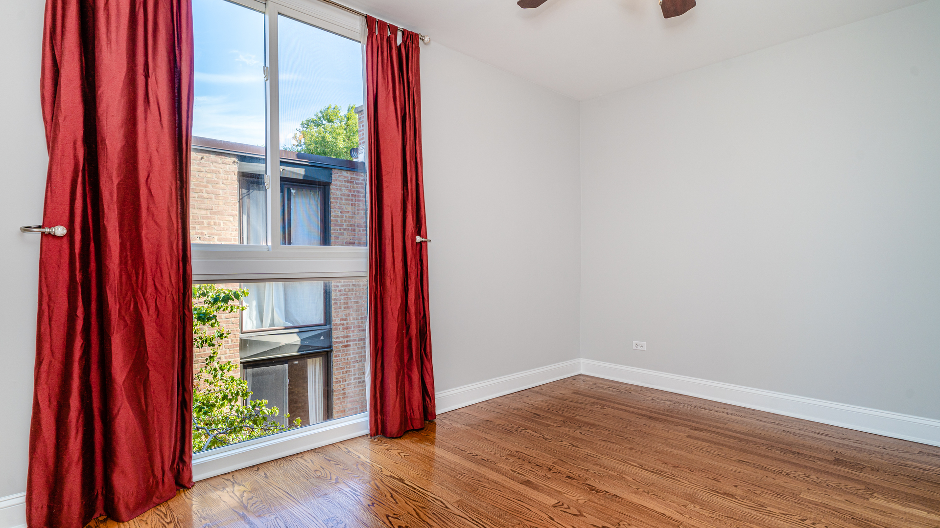 3012 North Waterloo Court, Unit 13 Chicago, IL 60657 - Photo 29 of 37