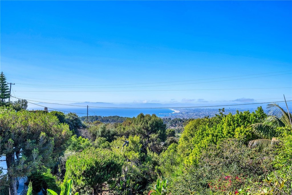 5417 Bayridge Road Rancho Palos Verdes, CA 90275 - Photo 9 of 31 Gallery Image 9