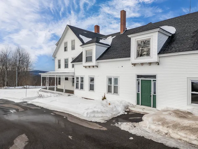 $749,900 | 775 North Parish Road, Turner, ME 04282