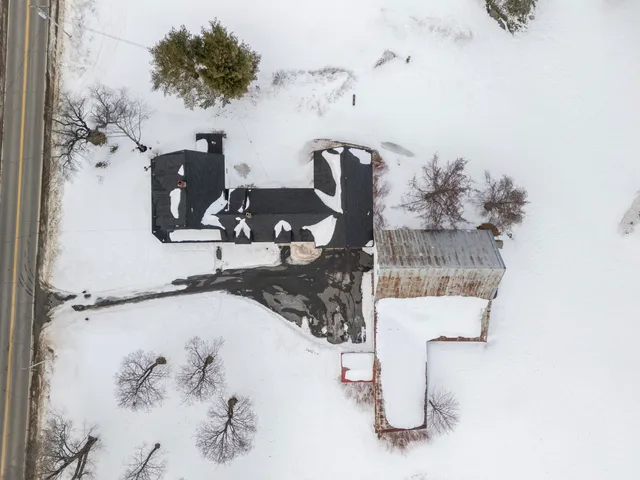 $749,900 | 775 North Parish Road, Turner, ME 04282