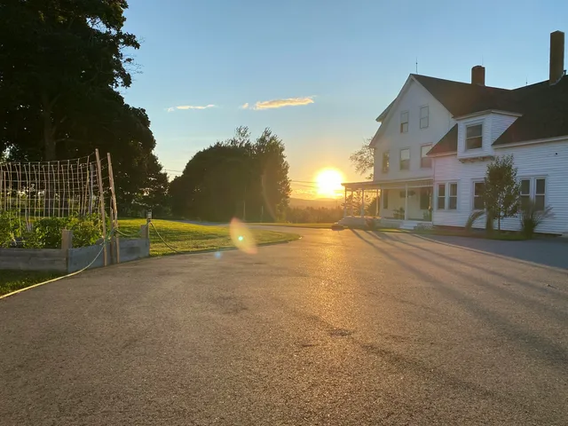 $749,900 | 775 North Parish Road, Turner, ME 04282