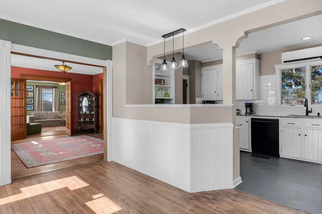 $749,900 | 775 North Parish Road, Turner, ME 04282