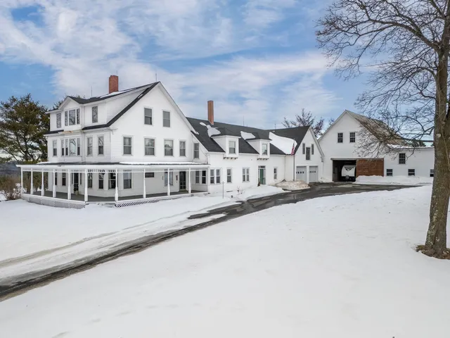 $749,900 | 775 North Parish Road, Turner, ME 04282