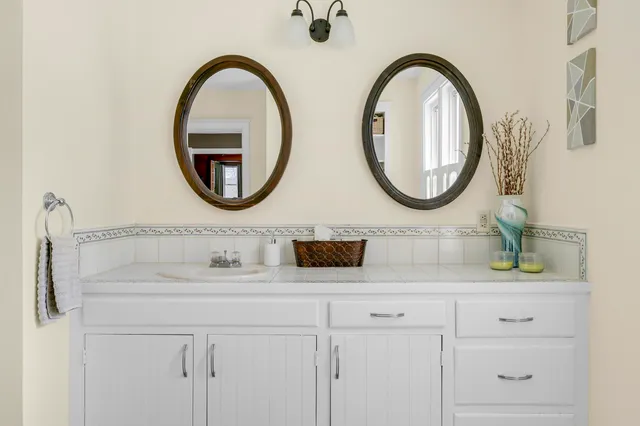 $749,900 | 775 North Parish Road, Turner, ME 04282