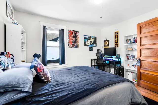 $749,900 | 775 North Parish Road, Turner, ME 04282