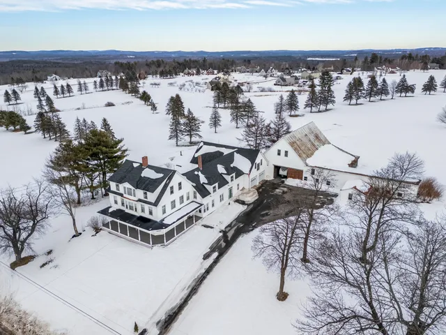 $749,900 | 775 North Parish Road, Turner, ME 04282
