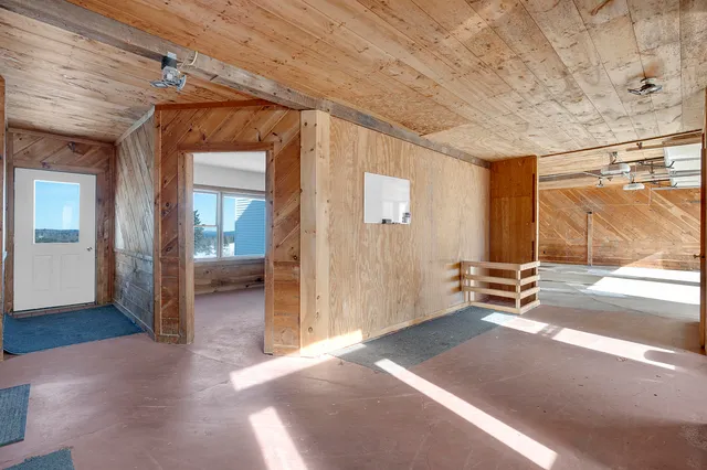 $749,900 | 775 North Parish Road, Turner, ME 04282