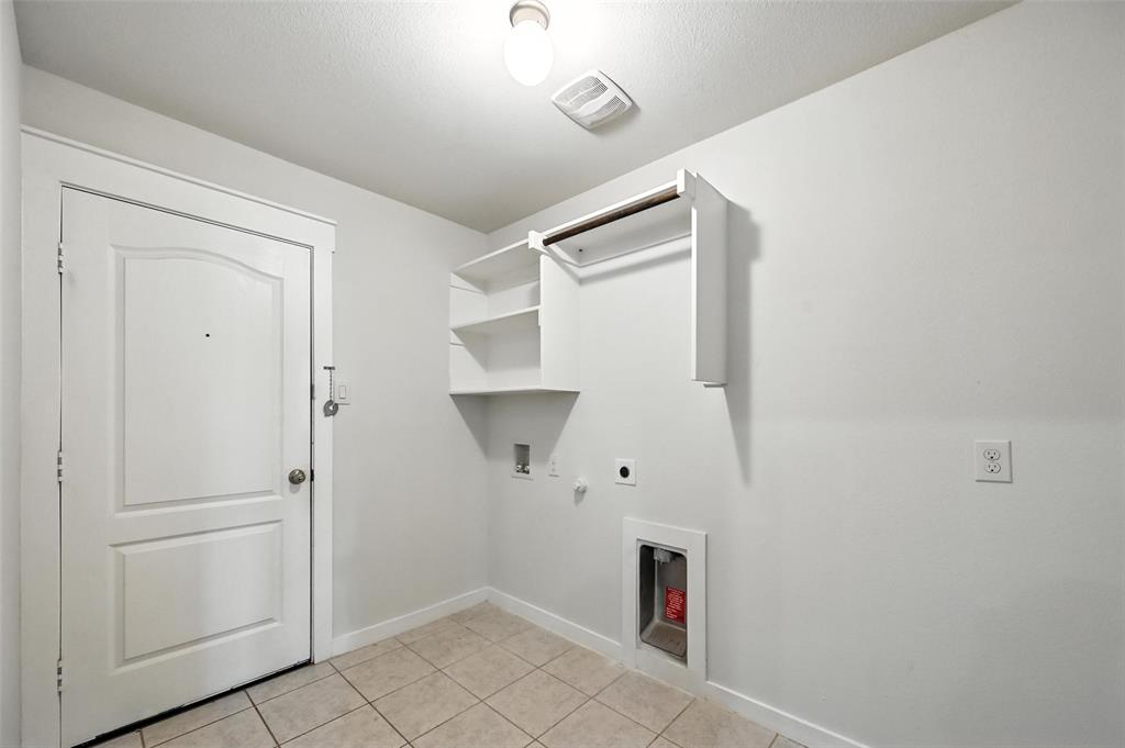 5019 Flanagan Drive Forney, TX 75126 - Photo 16 of 19 a view of utility room