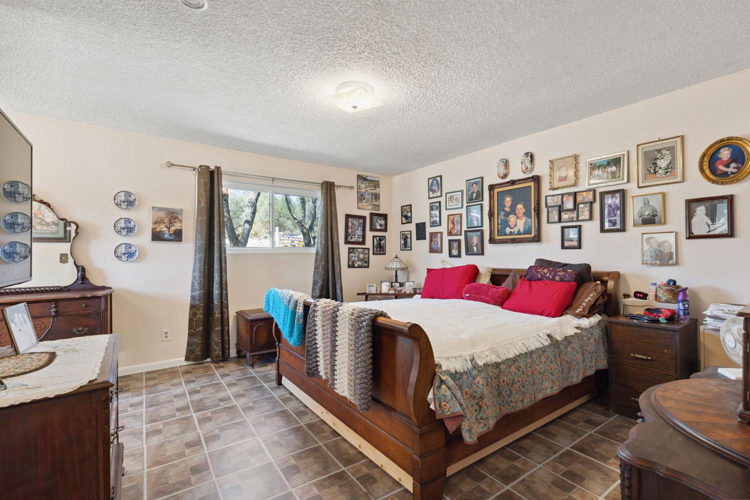 44810 Douglas Road South Coarsegold, CA 93614 - Photo 20 of 54 Gallery Image 20