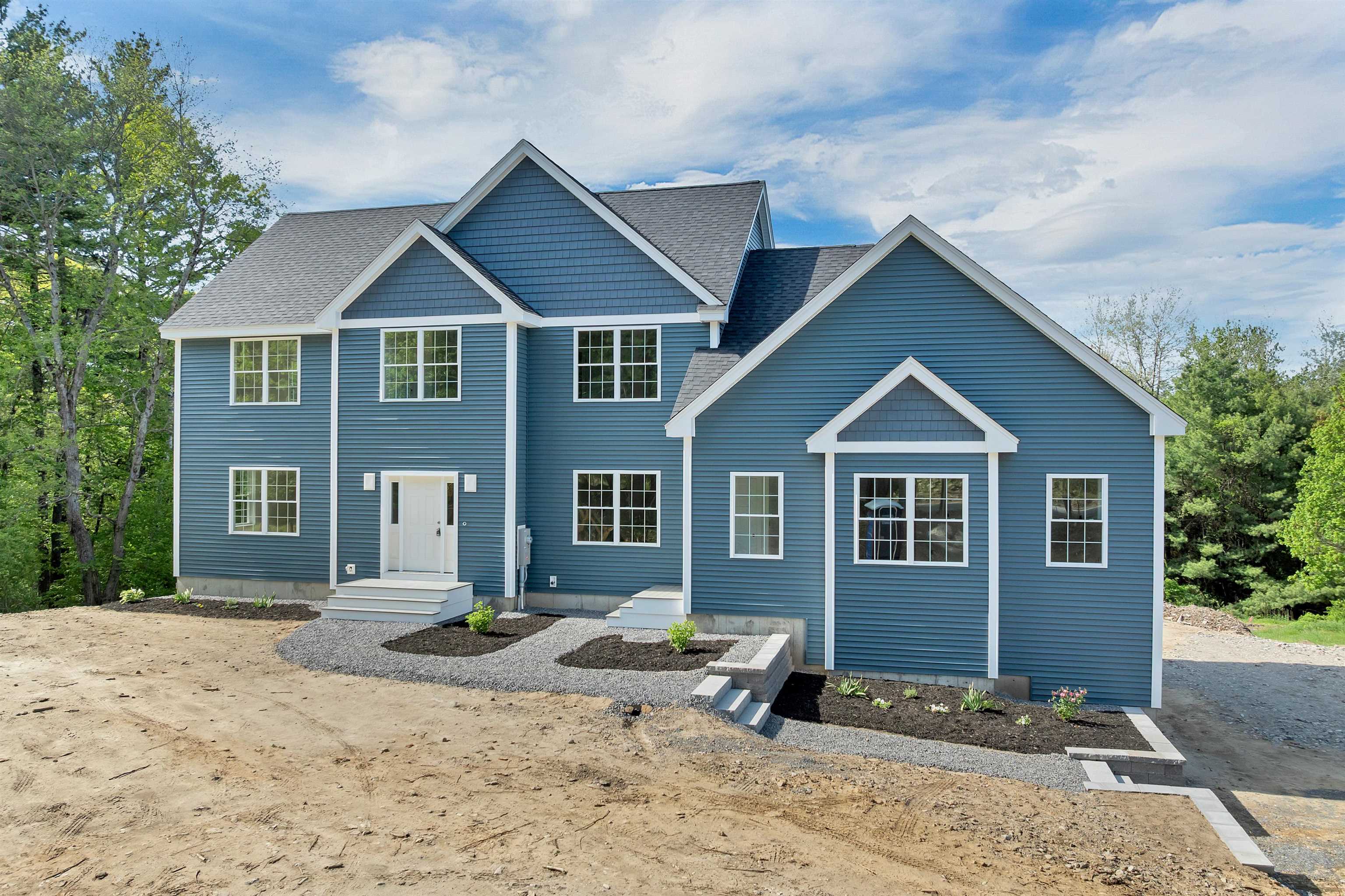 8 Wiley Hill Road Londonderry, NH 03053 - Photo 1 of 58