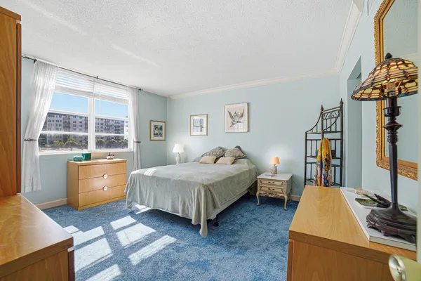 $2,800 | 3450 South Ocean Boulevard, Unit 211, Palm Beach, FL 33480
