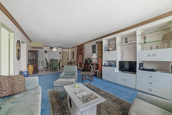 $2,800 | 3450 South Ocean Boulevard, Unit 211, Palm Beach, FL 33480