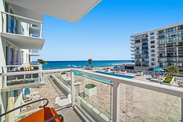 $2,800 | 3450 South Ocean Boulevard, Unit 211, Palm Beach, FL 33480