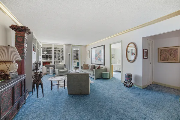 $2,800 | 3450 South Ocean Boulevard, Unit 211, Palm Beach, FL 33480