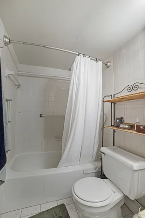 $2,800 | 3450 South Ocean Boulevard, Unit 211, Palm Beach, FL 33480