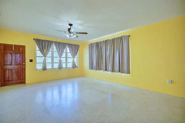 $204,000 | 5 West Wolf Street, Avon Park, FL 33825