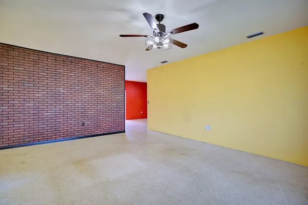 $204,000 | 5 West Wolf Street, Avon Park, FL 33825