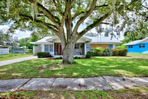 $204,000 | 5 West Wolf Street, Avon Park, FL 33825