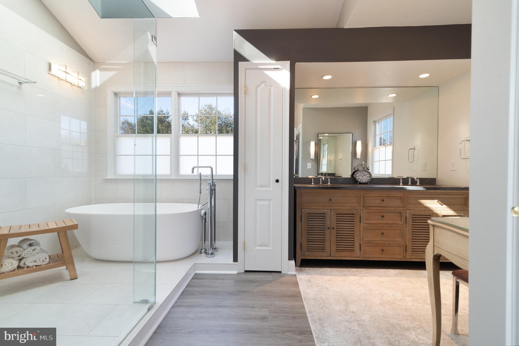 1168 Pebble Spring Drive Berwyn, PA 19312 - Photo 20 of 38 Master Bathroom