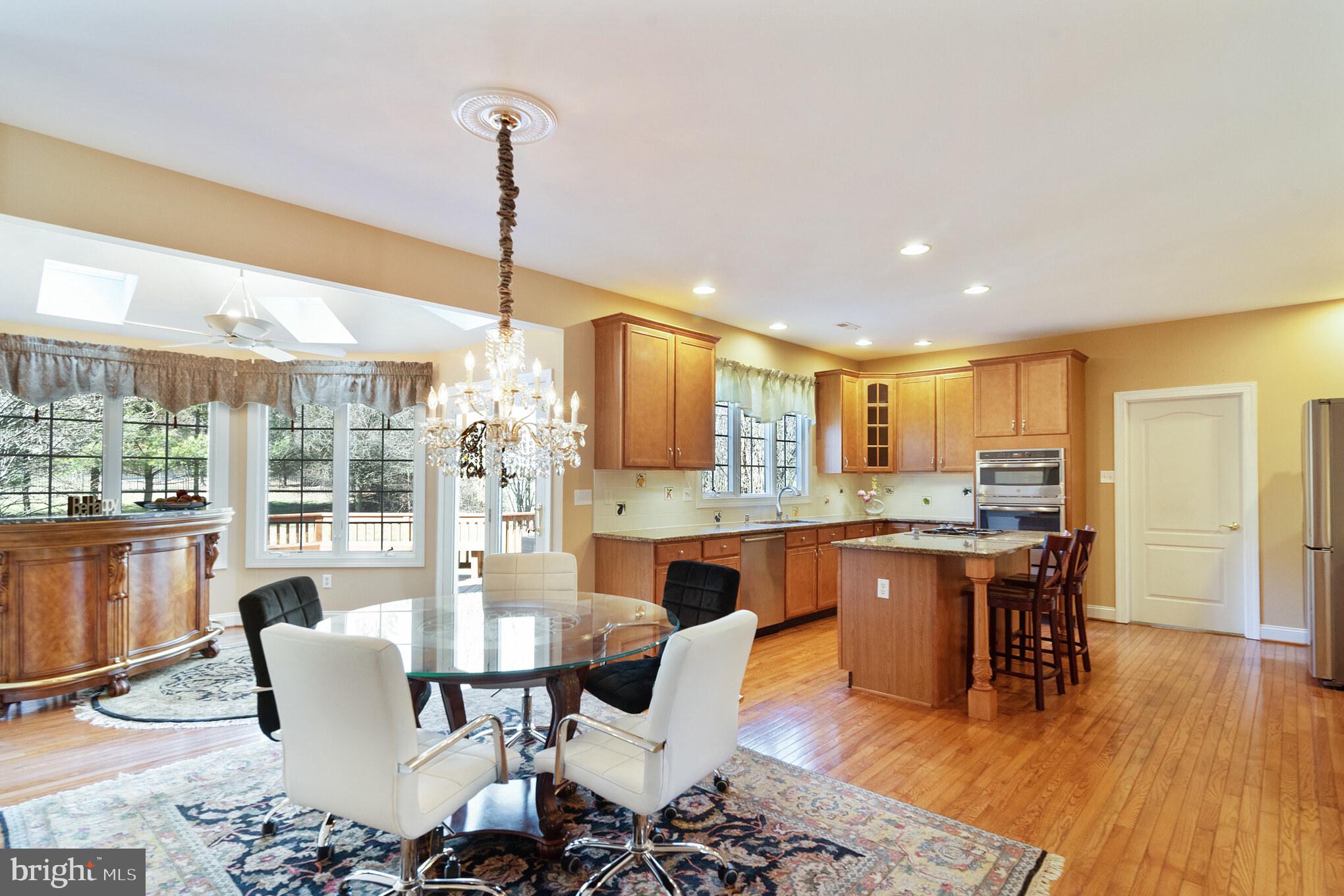 1168 Pebble Spring Drive Berwyn, PA 19312 - Photo 8 of 38 Kitchen