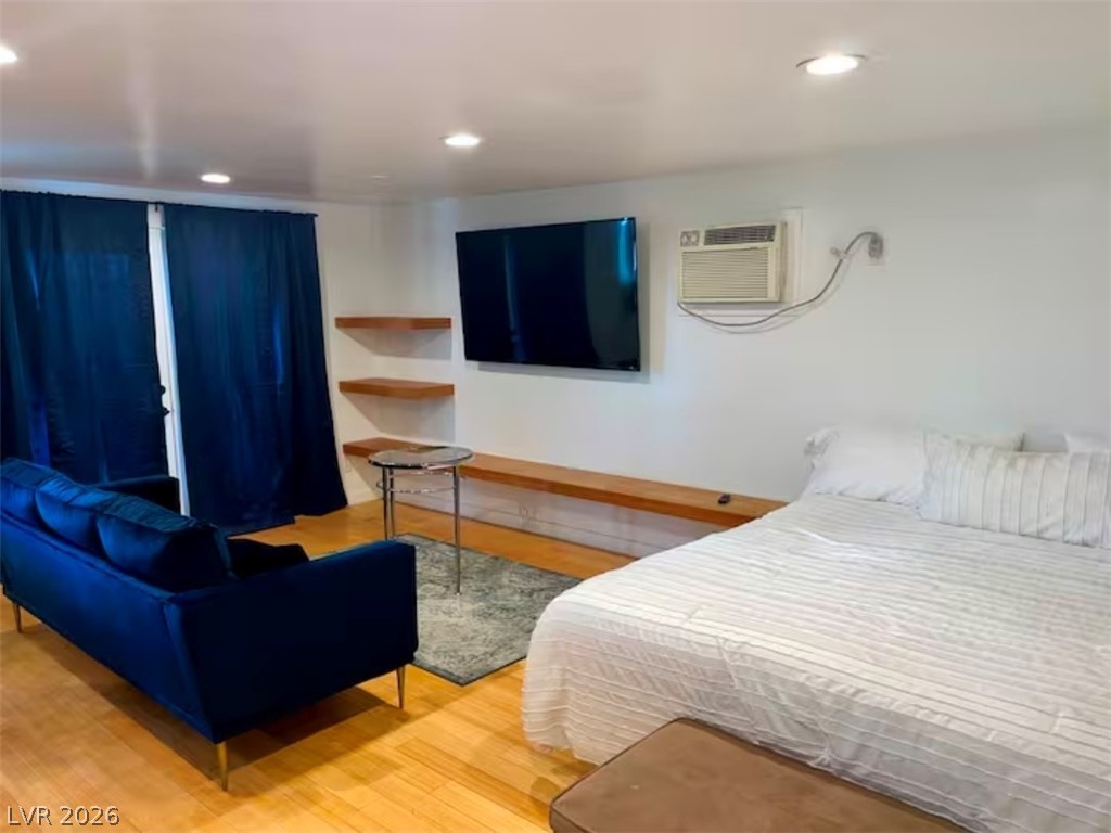 3418 Oneida Way, Unit 1 Las Vegas, NV 89169 - Photo 3 of 8