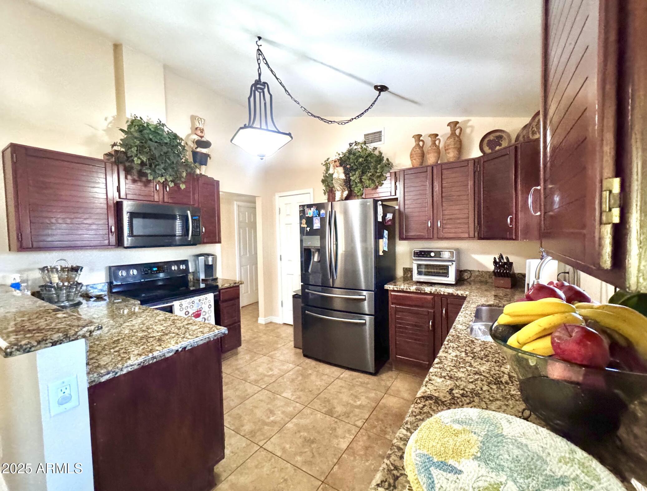 8908 West Sheridan Street Phoenix, AZ 85037 - Photo 14 of 29 Kitchen