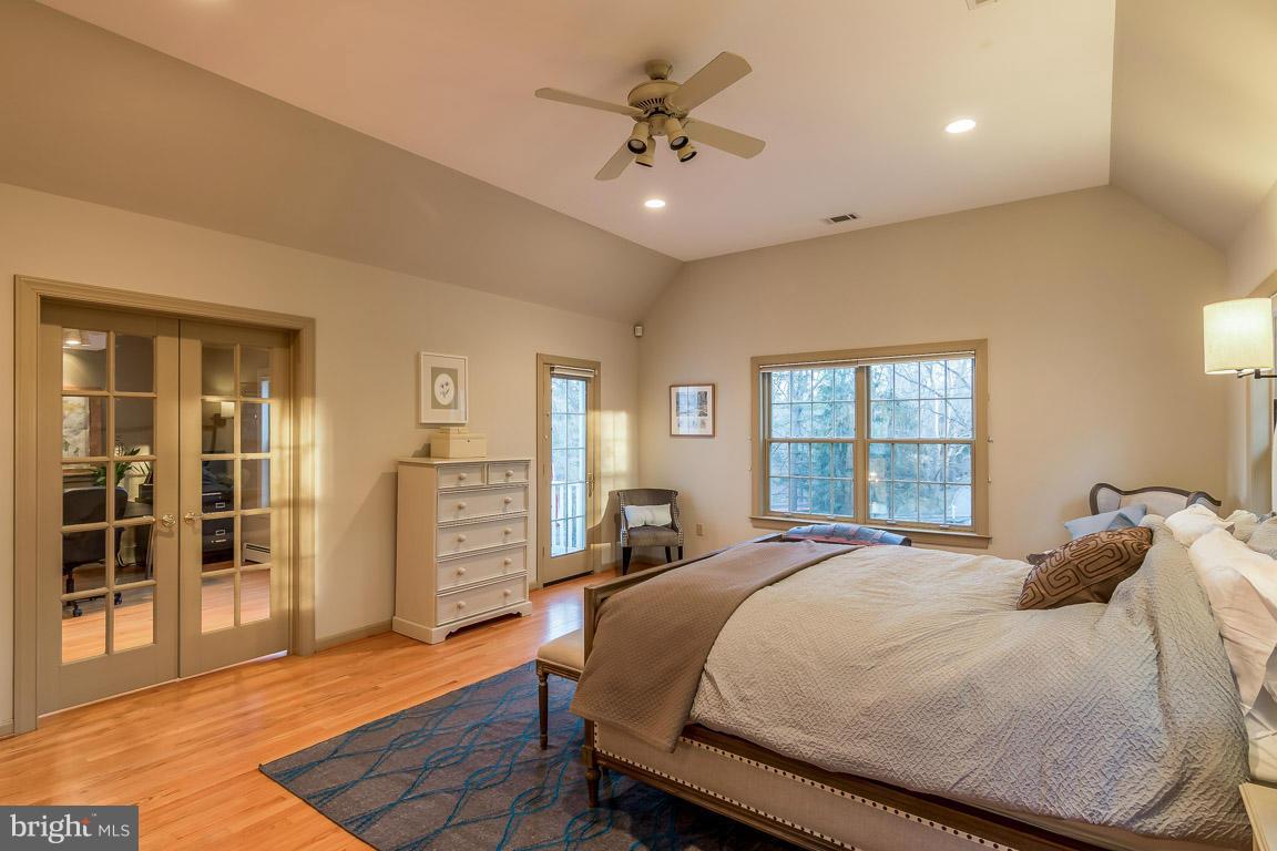 9201 Brink Road Gaithersburg, MD 20882 - Photo 18 of 30 Bedroom (Master)