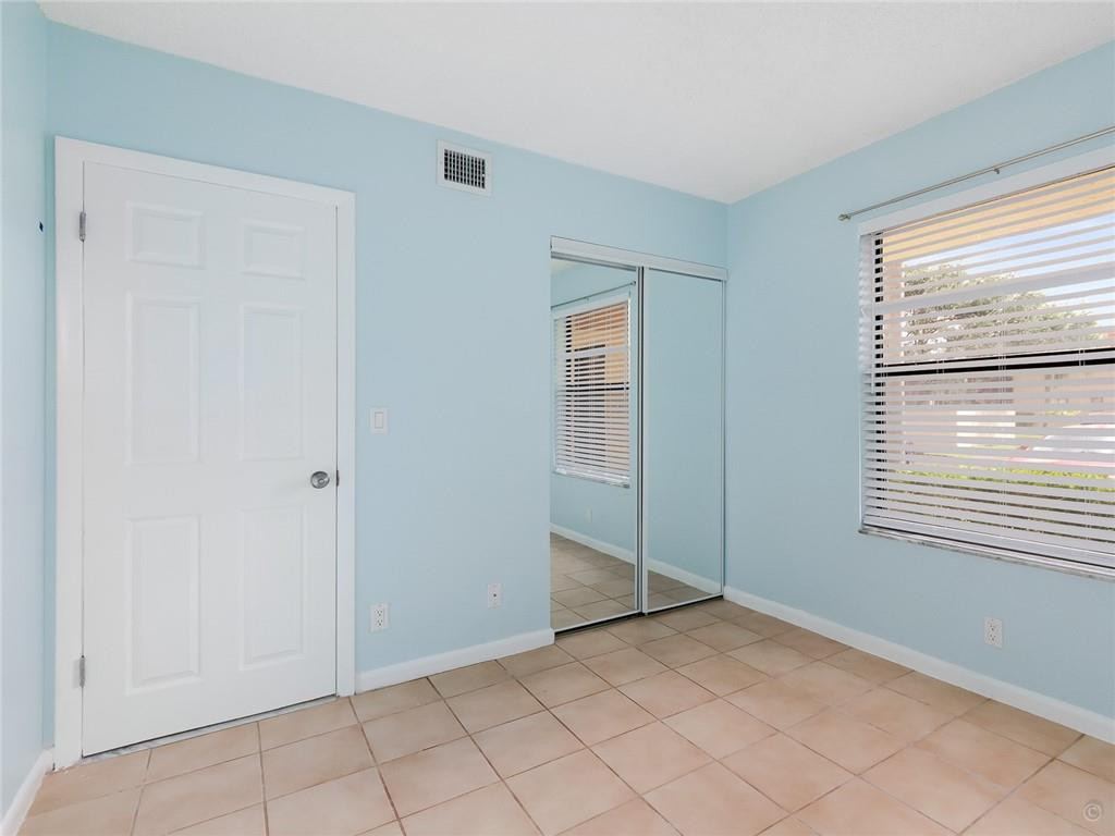 21904 Lake Forest Circle, Unit 105 Boca Raton, FL 33433 - Photo 9 of 30 Photo 9